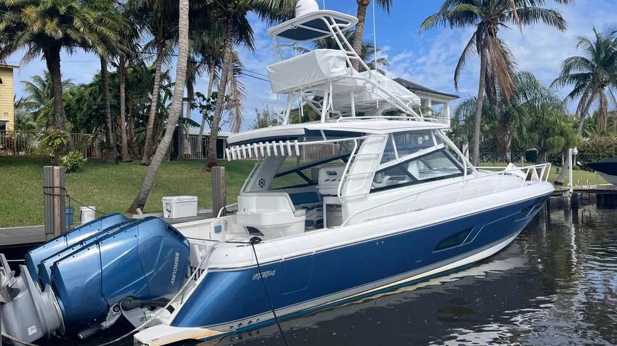 2022 Intrepid 477 Evolution | 47ft